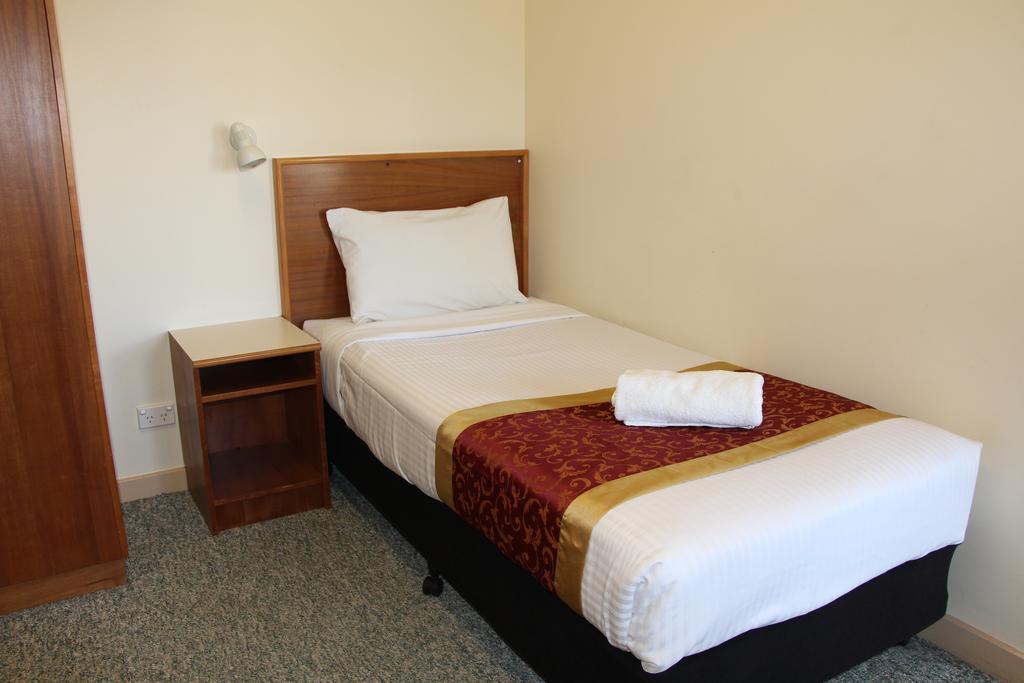 The Pioneer Way Motel Springwood Exterior photo