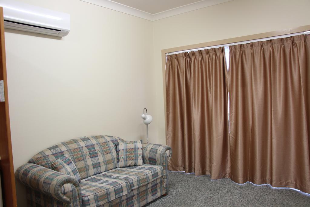 The Pioneer Way Motel Springwood Exterior photo