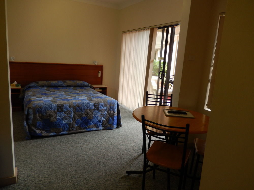 The Pioneer Way Motel Springwood Exterior photo