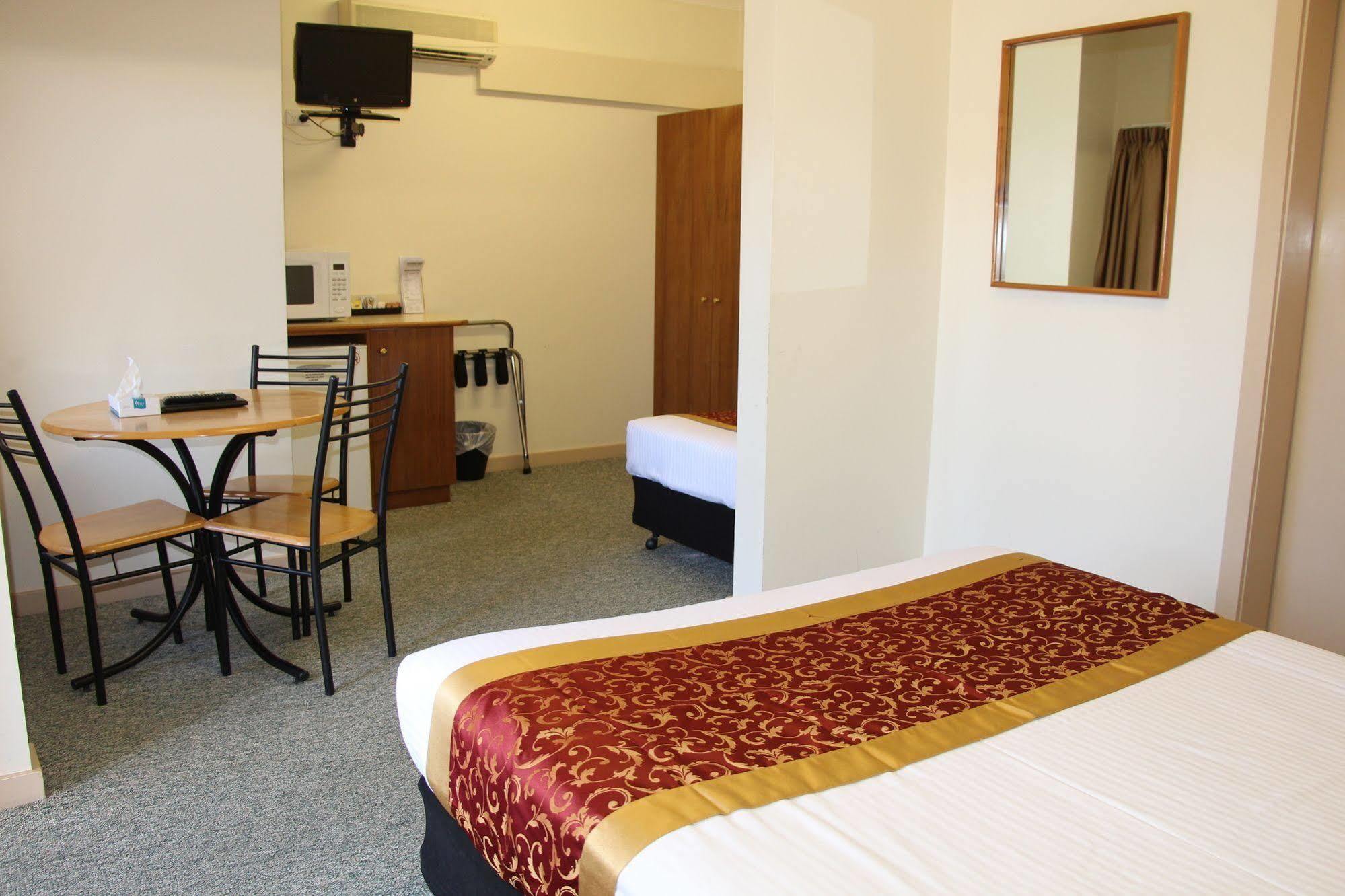 The Pioneer Way Motel Springwood Exterior photo