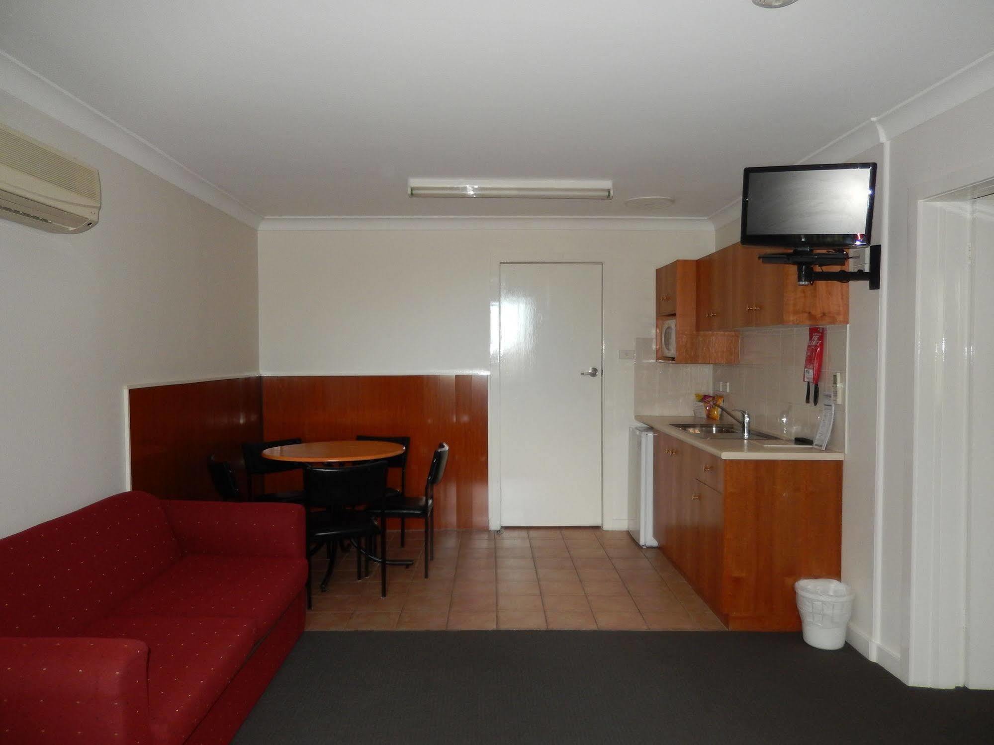 The Pioneer Way Motel Springwood Exterior photo